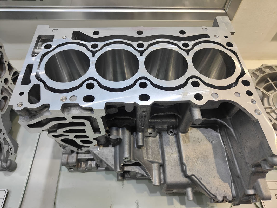 Partes de fundición a presión de aleación de aluminio Bloque de motor para motor de automóviles